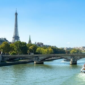 Around the World Explorer